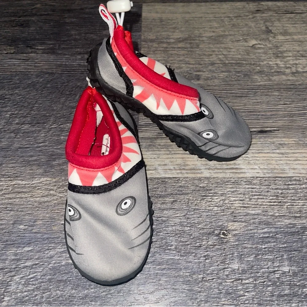 Shark Toddler Water Shoes Size 6 Beach Pool Easy Slip On Swim Sandals Summer